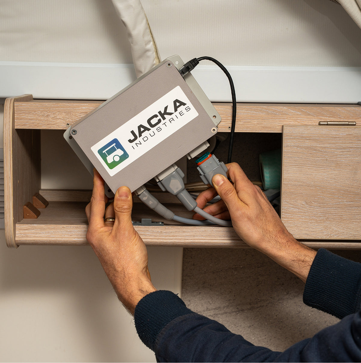 Jacka-PT Lift System