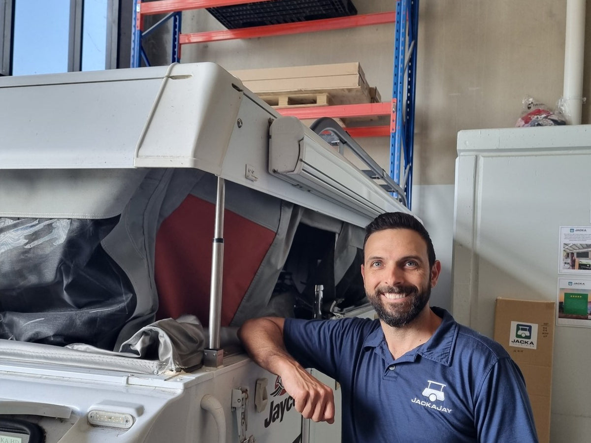 Jacka installer with a Jacka-Jay-fitted camper